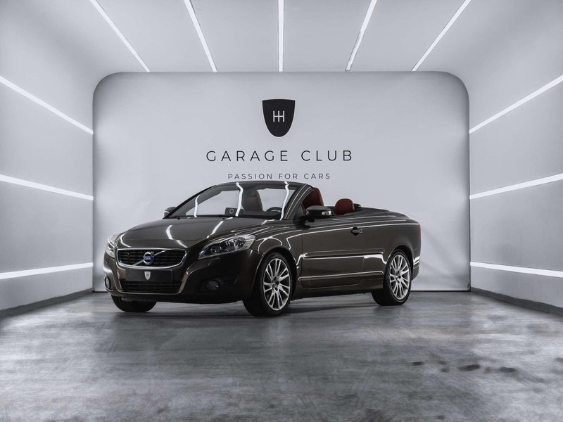 Volvo C70 C 70 T5 Summum (EURO 5) - foto 1