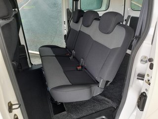 NISSAN NV200 110 CVELECTRICA AUTOMATICA 5 PLAZAS 2 PUERTAS LATE