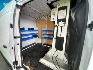 RENAULT MASTER 2.3 DCI 130 CV L2 H2 CON CESTA PORTAPERSONAS