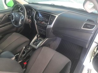 MITSUBISHI L200 2.3 DI-D 150 CV PICK-UP 5 PLAZAS CAPOTA