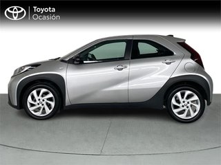 TOYOTA Aygo X Cross Play