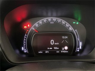 TOYOTA Aygo X Cross Play