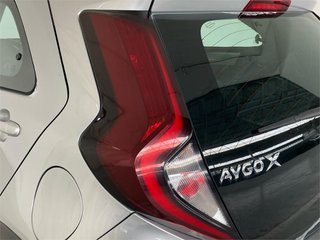 TOYOTA Aygo X Cross Play