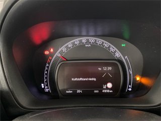 TOYOTA Aygo X Cross Play