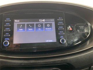 TOYOTA Aygo X Cross Play