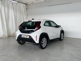 TOYOTA Aygo X Cross Play