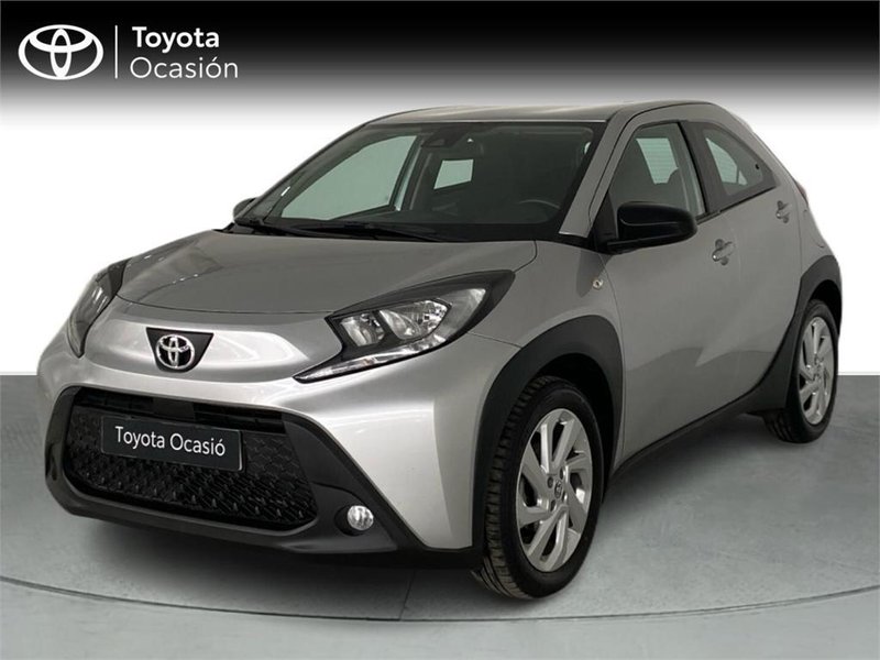 TOYOTA Aygo X 5 Puertas Play 70 Manual 5v - foto 1