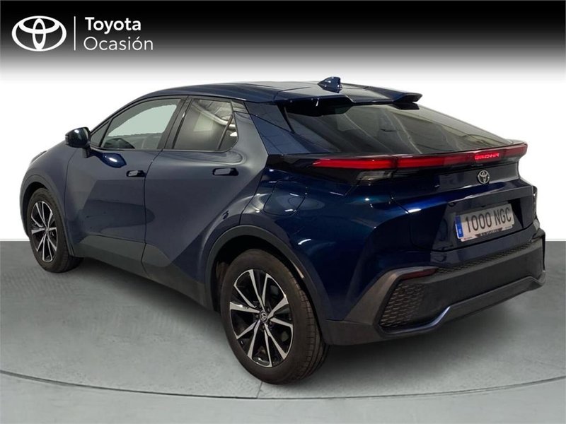 Toyota C-HR 140H Advance 2025, foto 2