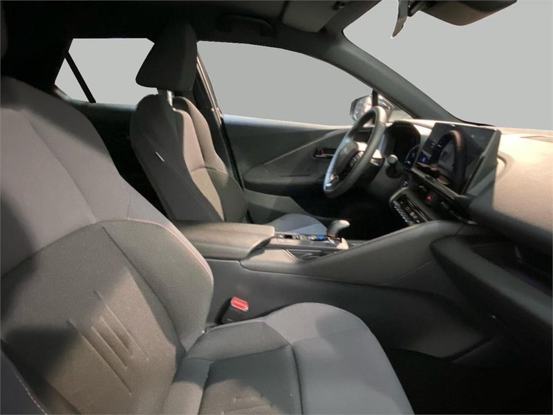 Toyota C-HR 140H Advance 2025, foto 6