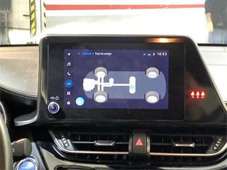 TOYOTA Toyota C-HR 5P Advance 180H e-CVT