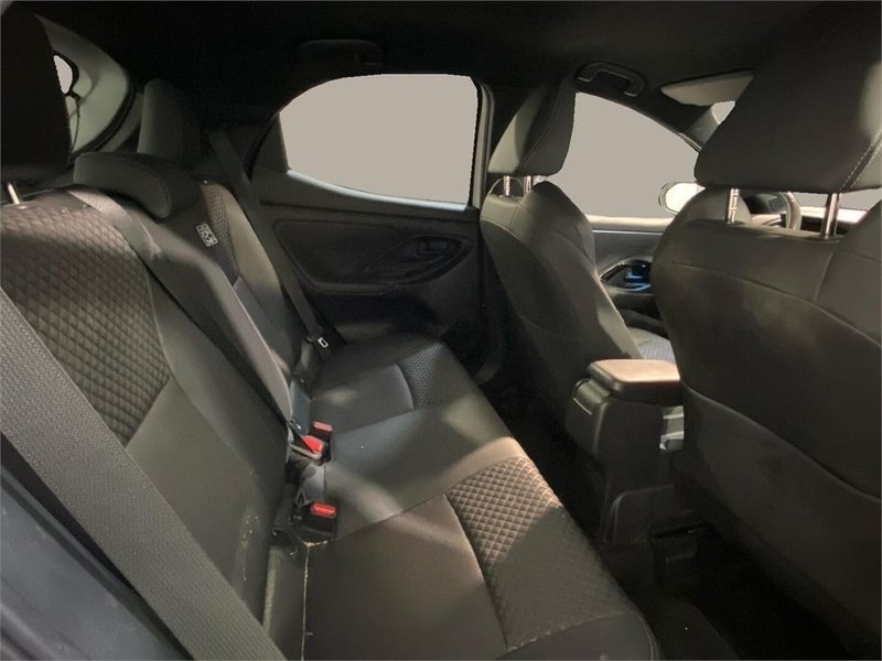 Toyota Yaris 1.5 Style 2024, foto 7