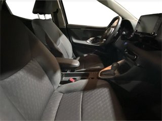 TOYOTA Yaris 5P Active Tech 120H e-CVT