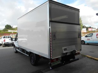 FORD TRANSIT 130 CV CAJA PAQUETERA TRAMPILLA ELEVADORA