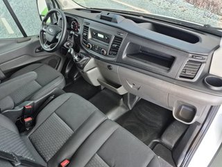 FORD TRANSIT 2.0 ECOBLUE 130 CV PAQUETERA CON TRAMPILLA