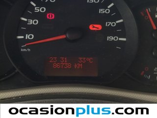 Nissan NV400 Furgon 2.3 dCi Comfort 3.5t L2H2 FWD 107 kW (145 CV)