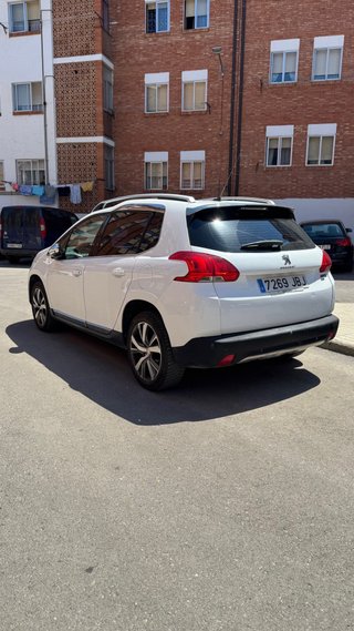 Peugeot 2008 hdi