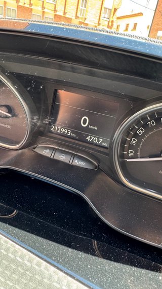 Peugeot 2008 hdi