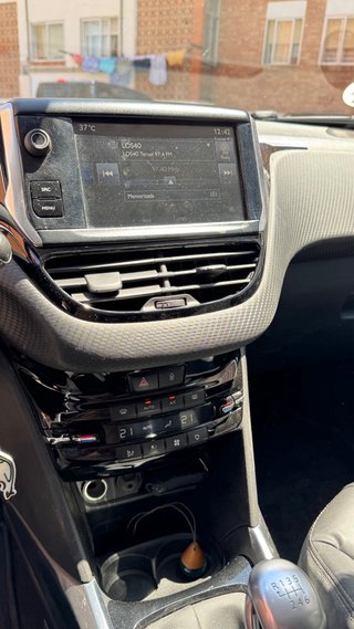 Peugeot 2008 hdi