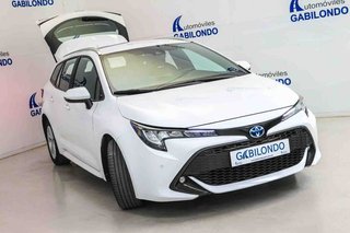 Toyota Corolla 1.8 125H BUSINESS E-CVT TOU SPORT