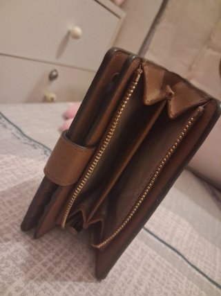 Cartera mediana Michael Kors logo imperio