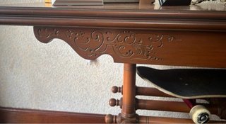 Mesa de comedor de madera