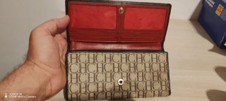 Cartera Carolina Herrera CH Beige y Roja