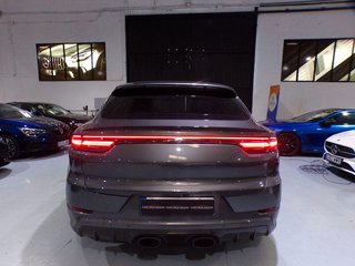 PORSCHE Cayenne Coupé GTS