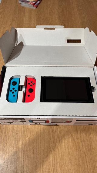 Nintendo Switch + Juegos