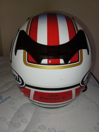 Casco Arai Colin Edwards V-Profile