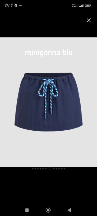 Minigonna blu con laccetto