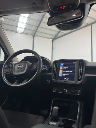 Volvo XC40 T2 Automático 2022