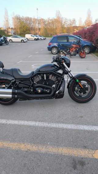 Harley Davidson V Rod Night Rod Negra