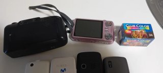 Lotto di fotocamere Fujifilm e telefoni cellulari