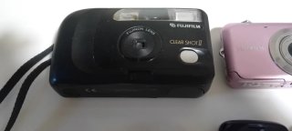 Lotto di fotocamere Fujifilm e telefoni cellulari