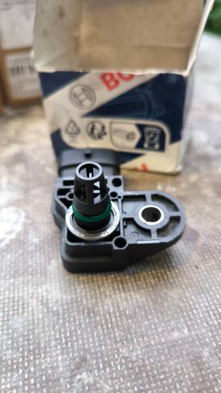 Sensor MAP BOSCH 0 281 006 077 GM55568175