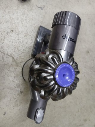 Aspirapolvere Dyson V6