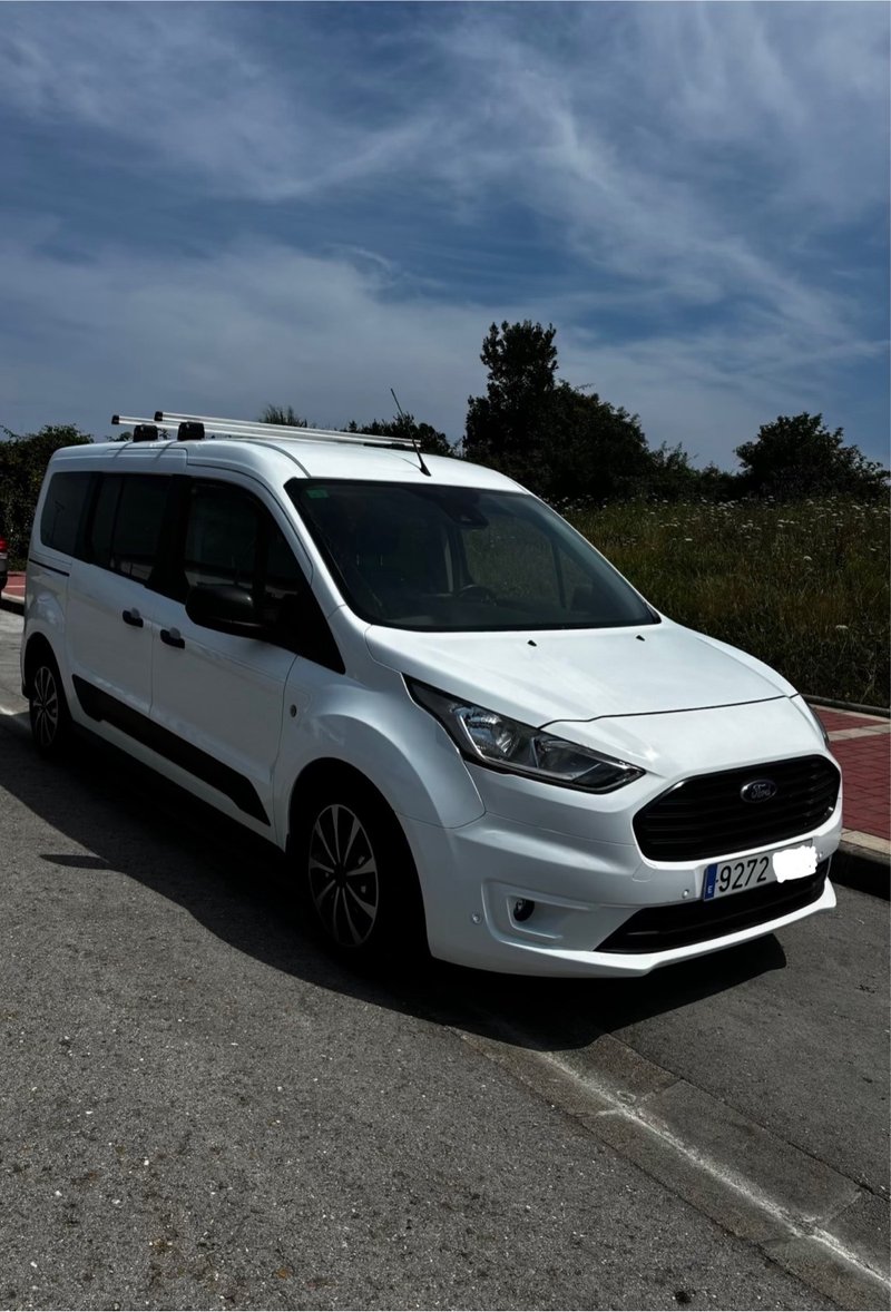 Ford Tourneo Connect 2019 - foto 1