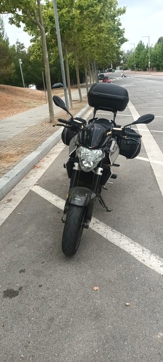 Aprilia Shiver 750 Naked