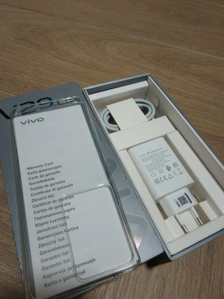 Vivo V29 Lite