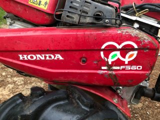 Motocultor Honda con remolque