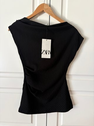 Conjunto Top y Falda Zara Negro