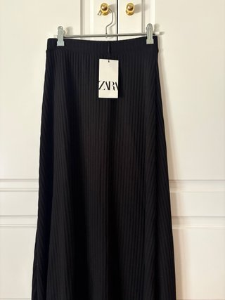 Conjunto Top y Falda Zara Negro