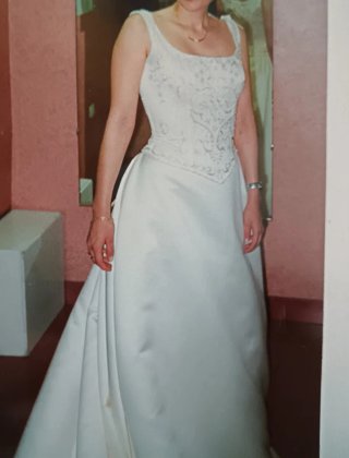Vestido de Novia Dos Piezas color marfil