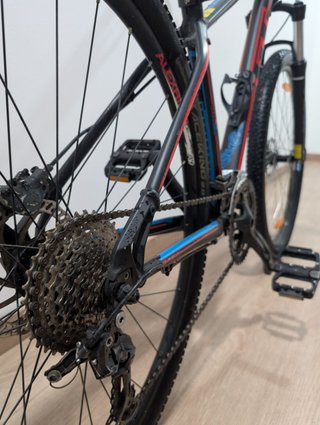 Bicicleta GT 29 Taglia M