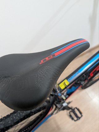 Bicicleta GT 29 Taglia M