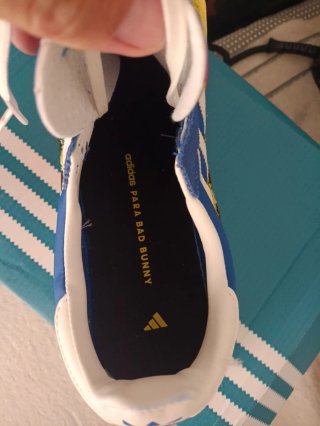 Zapatillas Adidas Bud Bunny a Estrenar