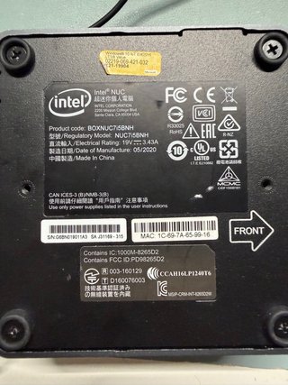 Intel NUC i5 7ª Gen