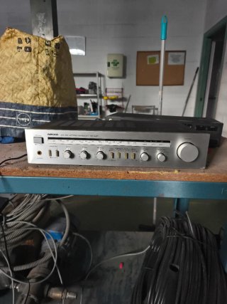 Receptor Nikko NR-320 AM/FM Stereo