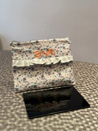 Funda tablet hecha a mano floral