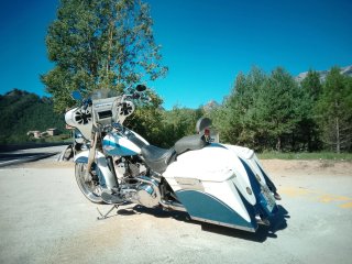 Harley Davidson Softail Deluxe Azul/Blanco